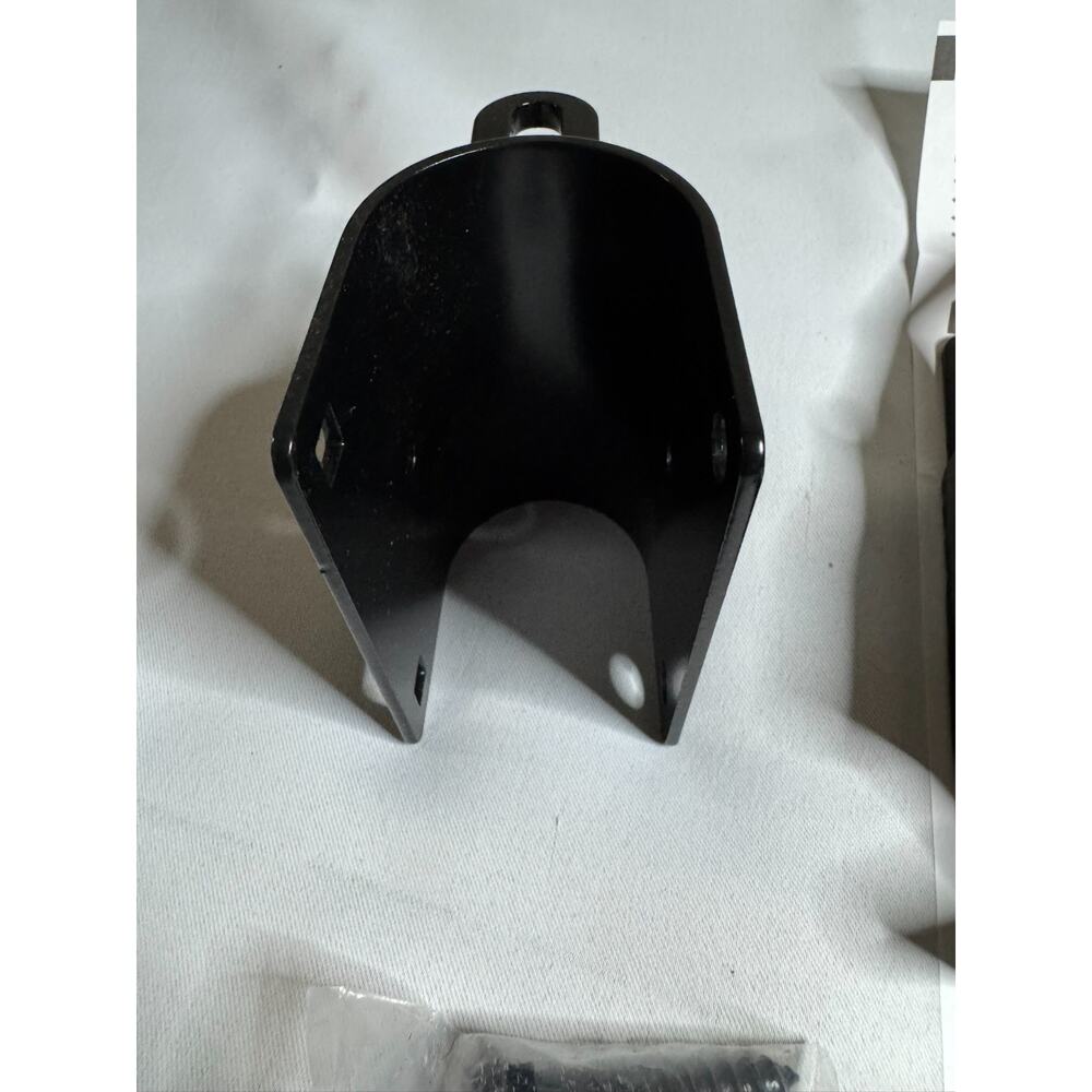 MustGood Heavy Duty Farm Gate Latch 2 Way Gate Latch Perfect for Farms, Pastu... - Picture 5 of 10